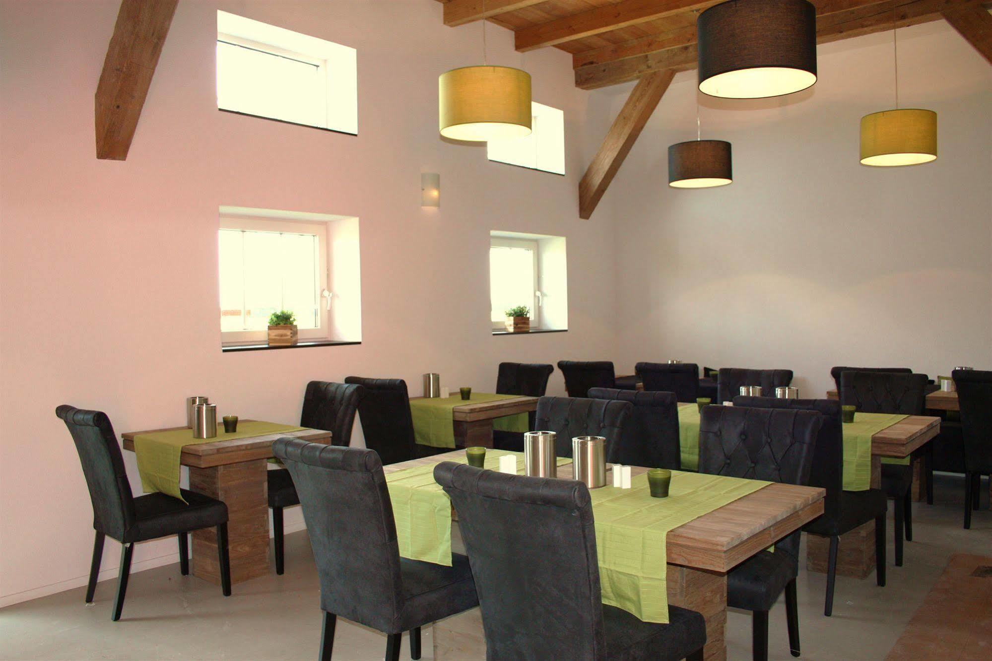 Hoevehotel 'hof Christina' Hotel Vrouwenpolder